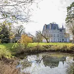 D'hotes Chateau De La Puisaye