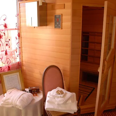 Chambres D'hotes Chateau De La Puisaye 3* Verneuil d'Avre et d'Iton