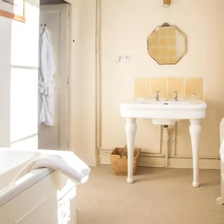 Bed & Breakfast Chambres D'hotes Chateau De La Puisaye Verneuil d'Avre et d'Iton