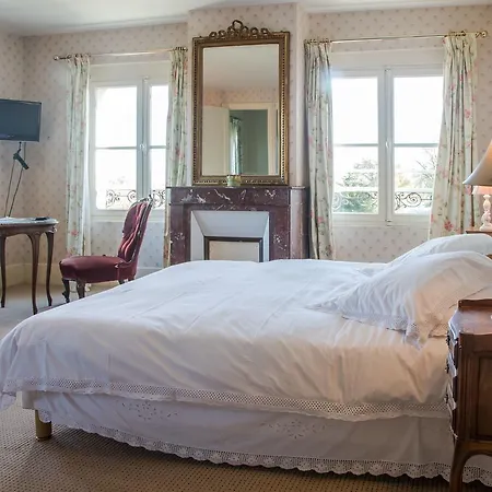 Bed & Breakfast Chambres D'hotes Chateau De La Puisaye Verneuil d'Avre et d'Iton