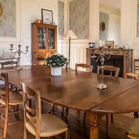 Chambres D'hotes Chateau De La Puisaye Verneuil d'Avre et d'Iton