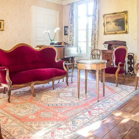 Chambres D'hotes Chateau De La Puisaye 3*
