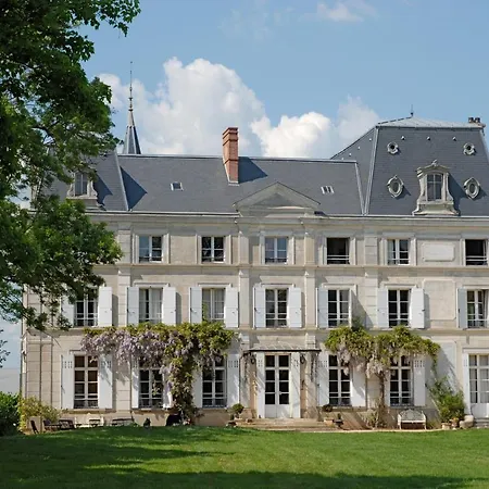 Chambres D'hotes Chateau De La Puisaye Bed & Breakfast 3*